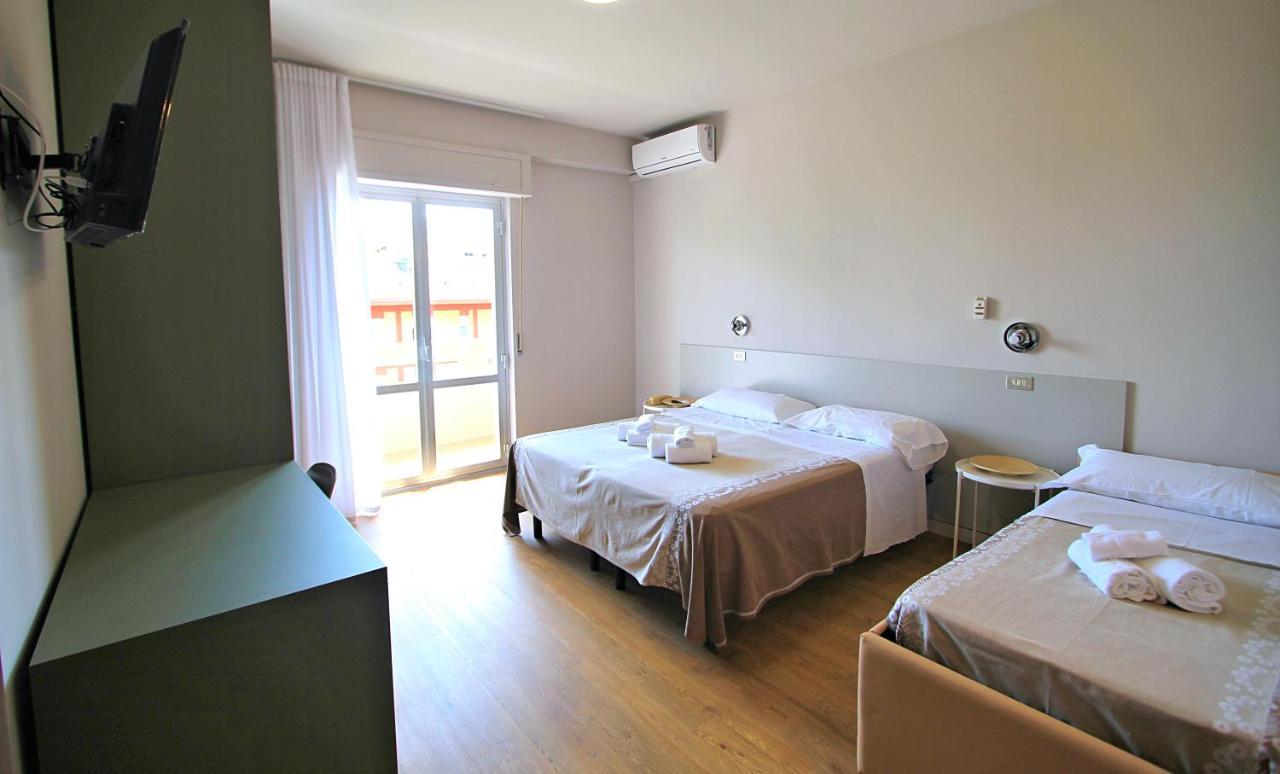 Hotel Pineta San Benedetto del Tronto Luaran gambar