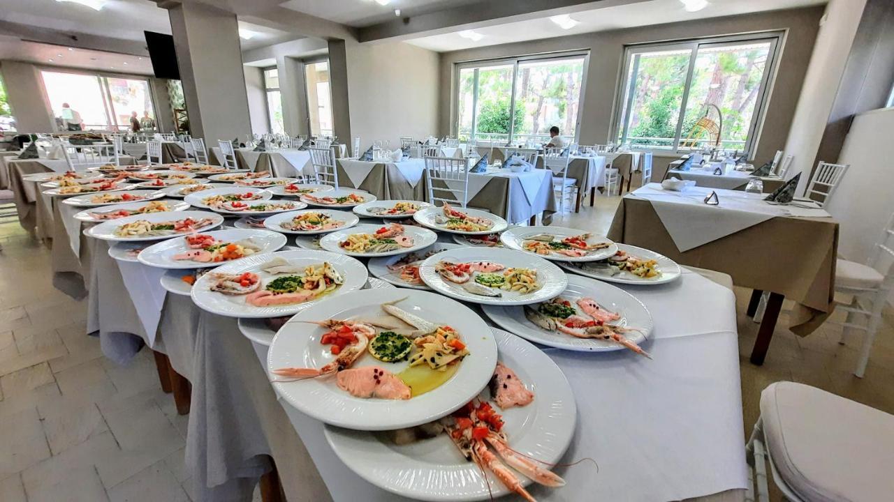 Hotel Pineta San Benedetto del Tronto Luaran gambar
