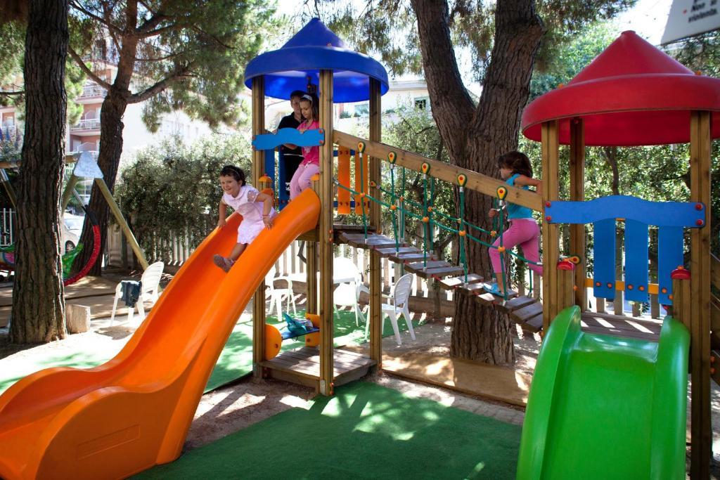 Hotel Pineta San Benedetto del Tronto Luaran gambar